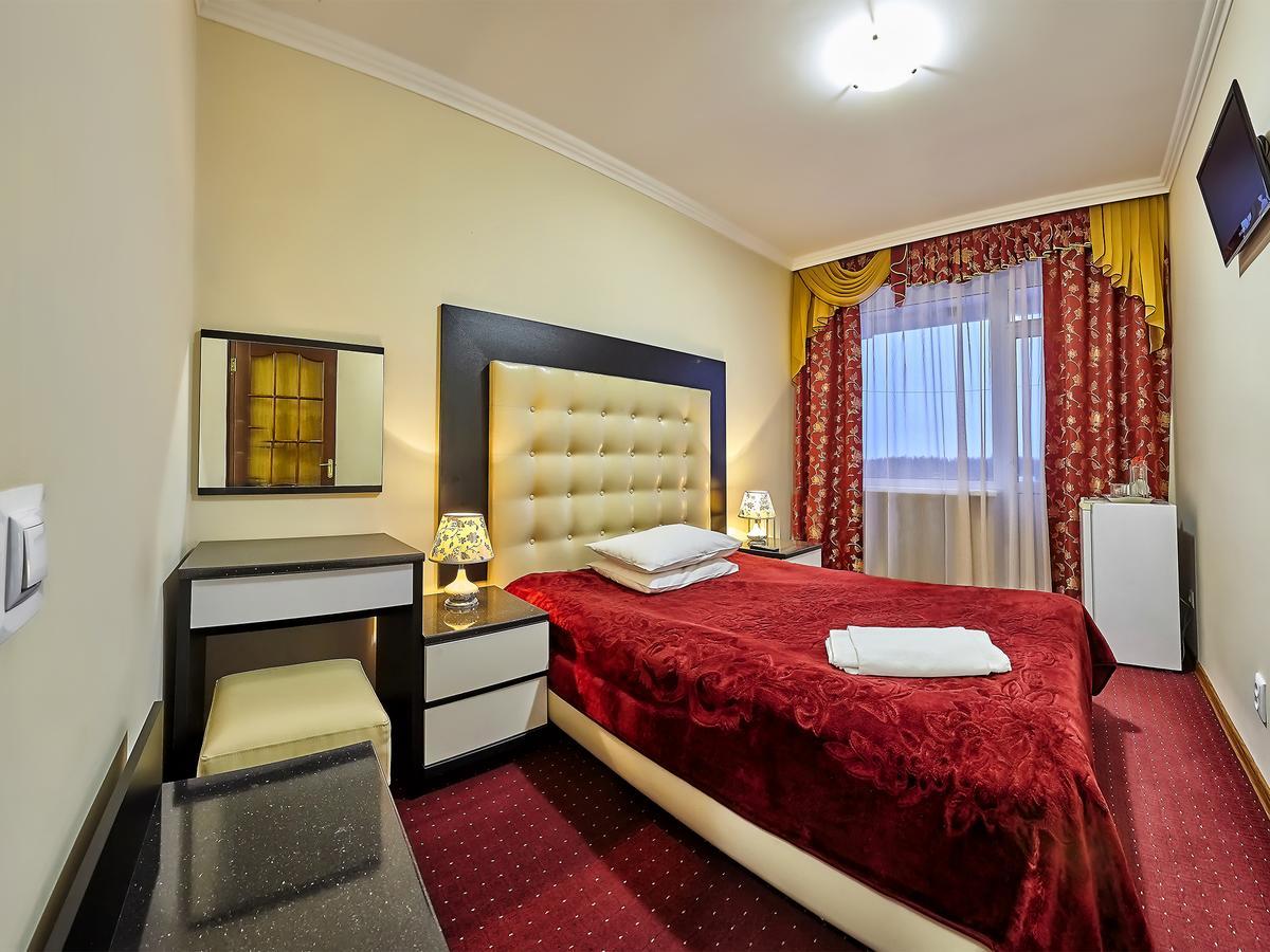 Hotel Sanatorium Elite Dnipro Truskavec' Esterno foto
