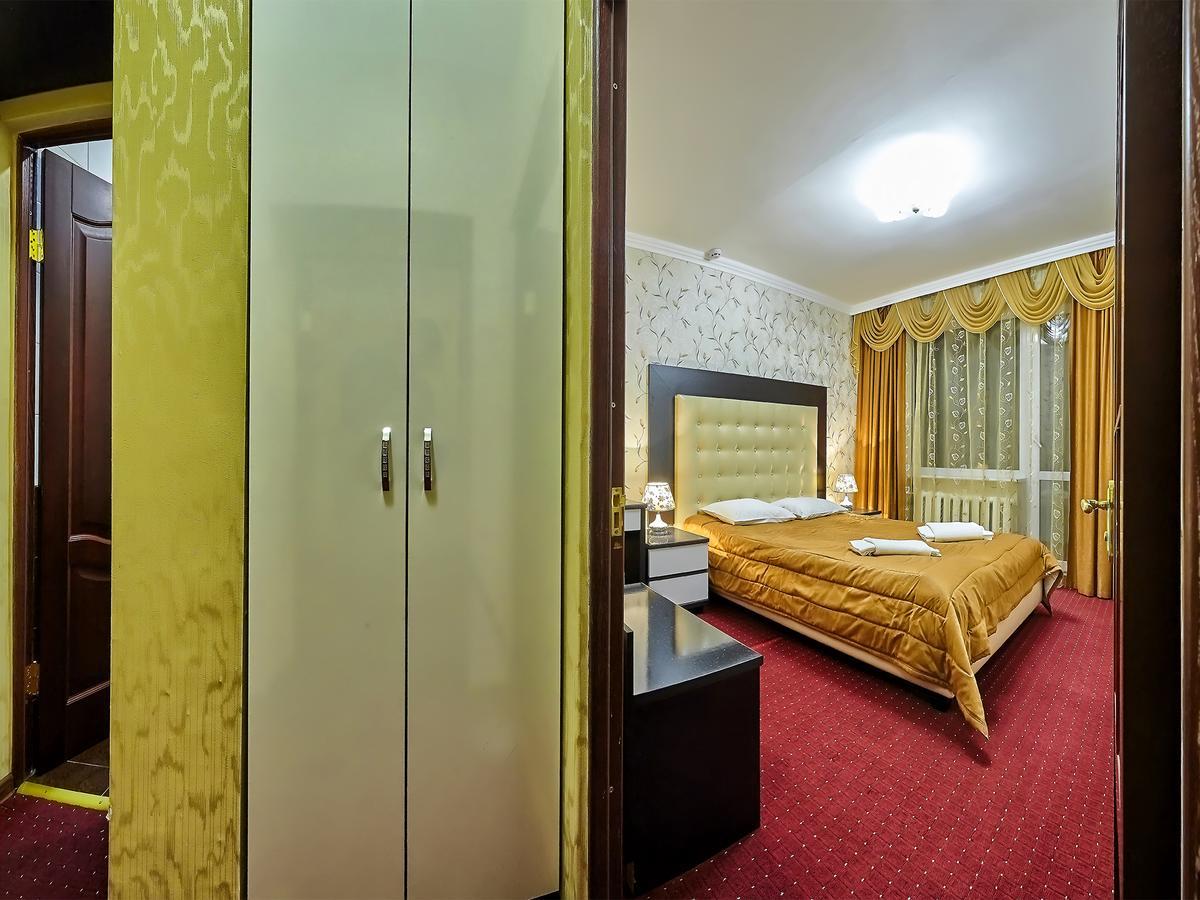 Hotel Sanatorium Elite Dnipro Truskavec' Esterno foto