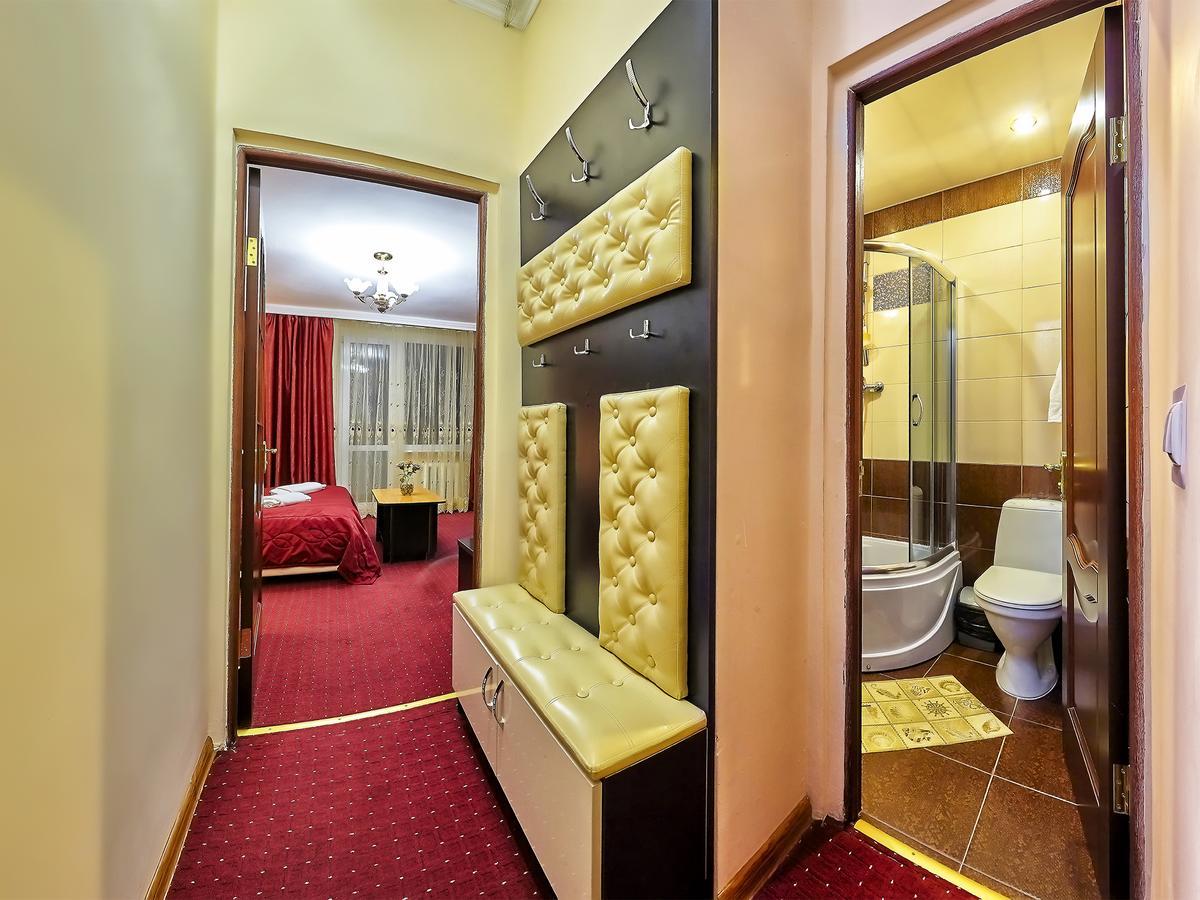 Hotel Sanatorium Elite Dnipro Truskavec' Esterno foto