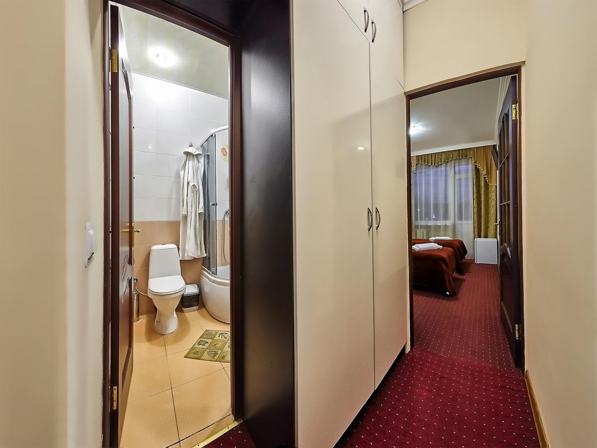 Hotel Sanatorium Elite Dnipro Truskavec' Esterno foto
