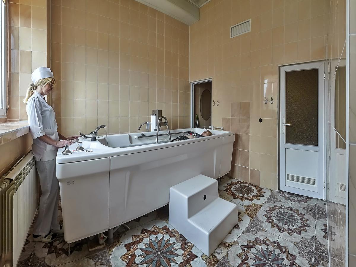 Hotel Sanatorium Elite Dnipro Truskavec' Esterno foto